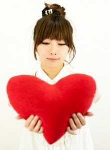 free-photo-valentine-heart-woman